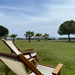 Cozy Doras House Offers Panoramic Views Of Sea Prázdninový dům *