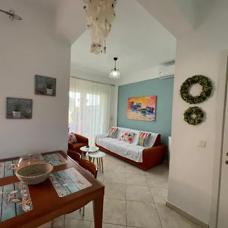 Cozy Beachfront Maisonette Offers Panoramic Views Of Sea