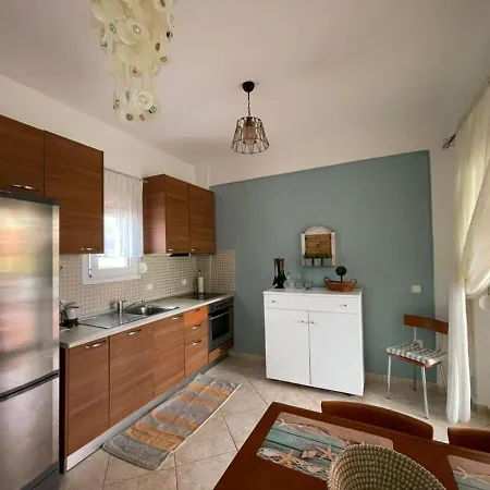 Cozy Beachfront Maisonette Offers Panoramic Views Of Sea Metokhion Konstamonitou