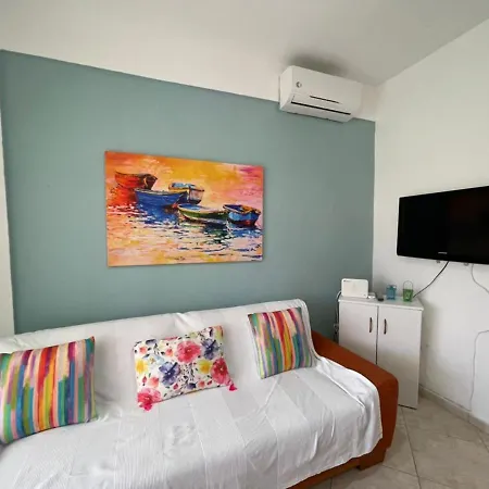 Cozy Beachfront Maisonette Offers Panoramic Views Of Sea Metokhion Konstamonitou