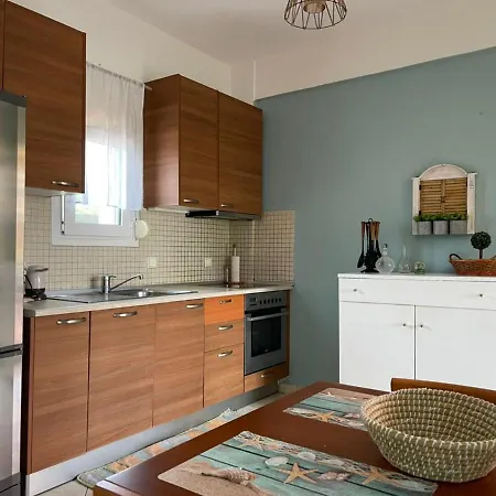 Cozy Beachfront Maisonette Offers Panoramic Views Of Sea Holiday home Metokhion Konstamonitou