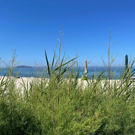 Feriehus Cozy Doras Beach House Offers Panoramic Views Of Sea Metokhion Konstamonitou