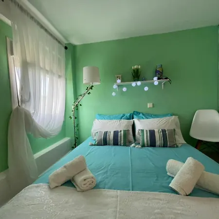 بيت للعطل Cozy Doras Beach House Offers Panoramic Views Of Sea